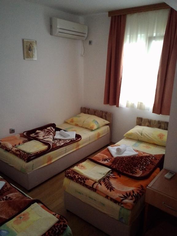 Međugorje クオ ヴァディス ベッド アンド ブレックファースト Bed & Breakfast 部屋 写真